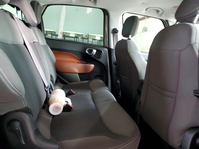 Photo 10 from auction – 2014 FIAT 500L with VIN ZFBCFADH1EZ009698