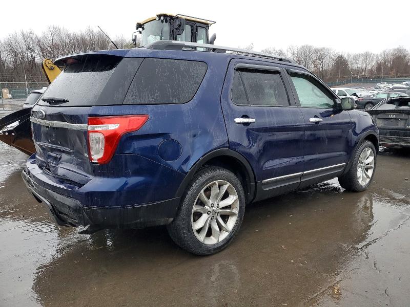 Photo 3 from auction – 2011 FORD EXPLORER X with VIN 1FMHK8D83BGA08790