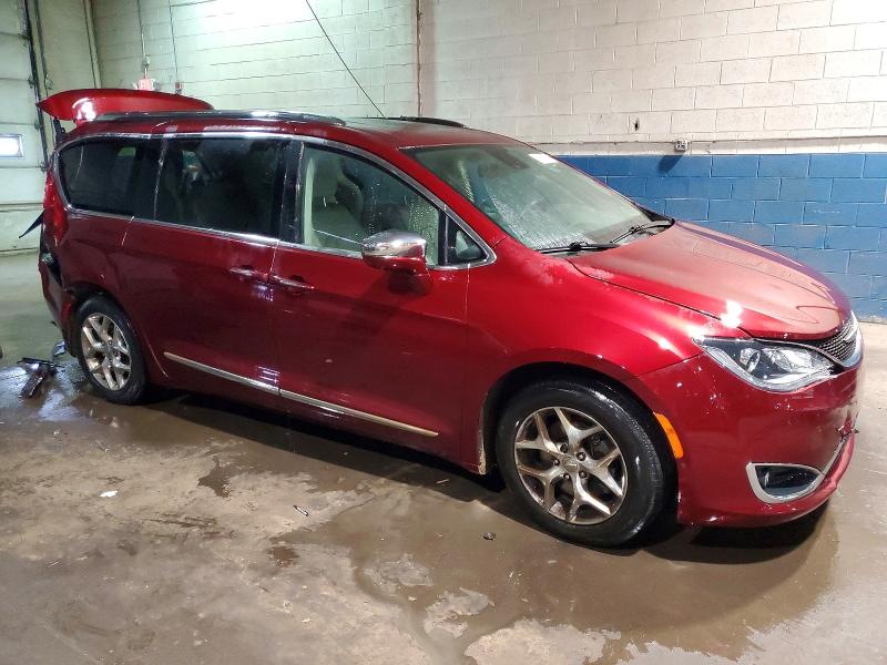 Photo 4 from auction – 2018 CHRYSLER PACIFICA with VIN 2C4RC1GG3JR262125