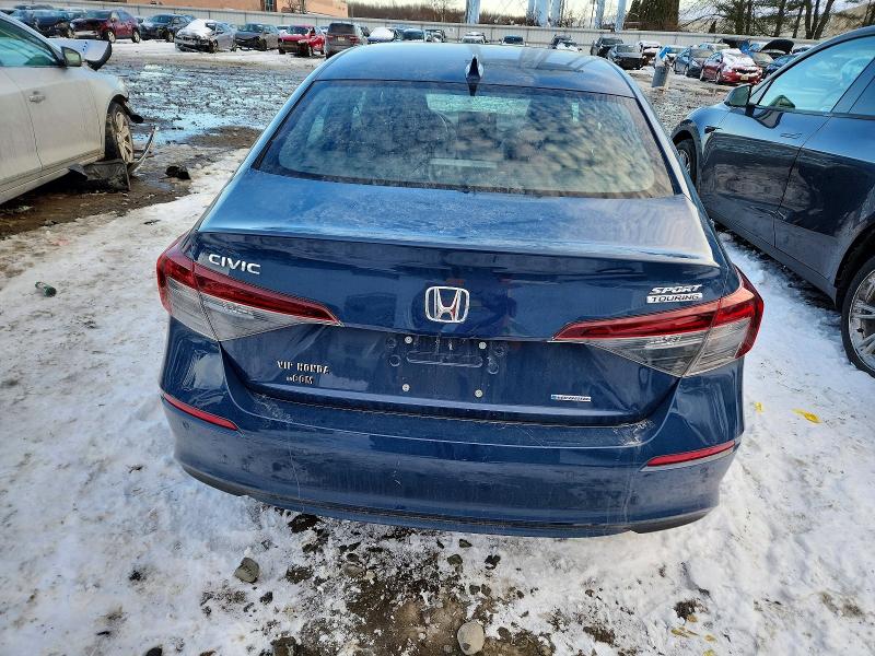 Photo 6 from auction – 2025 HONDA CIVIC SPOR with VIN 2HGFE4F85SH317787