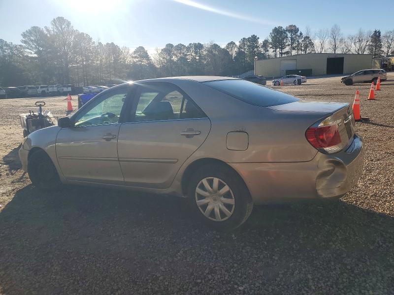 Photo 2 from auction – 2005 TOYOTA CAMRY LE with VIN 4T1BE32K95U103164