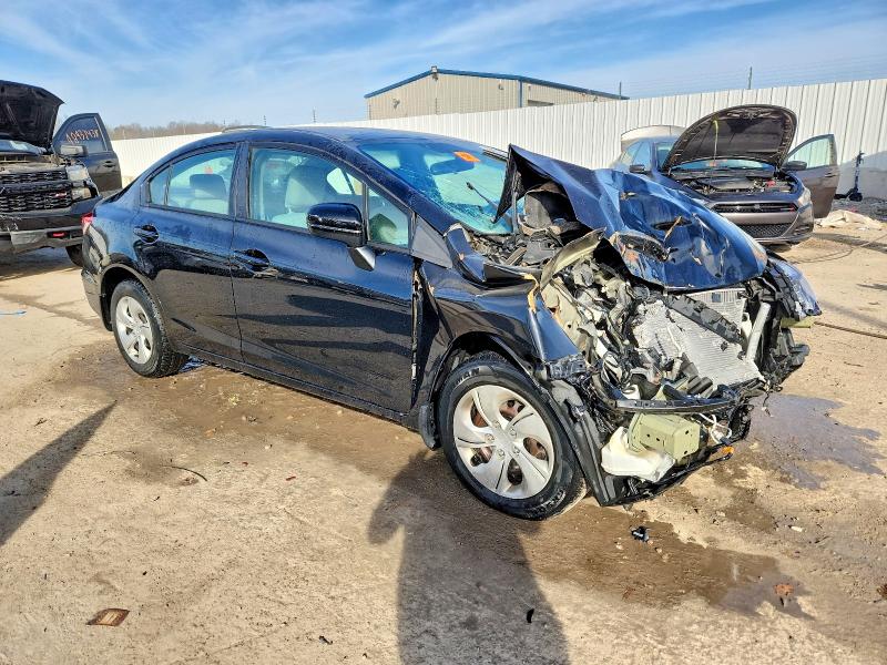 Photo 4 from auction – 2014 HONDA CIVIC LX with VIN 19XFB2F50EE047918