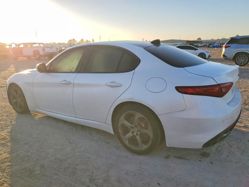Photo 2 from auction – 2017 ALFA ROMEO GIULIA TI with VIN ZARFAECN6H7536892