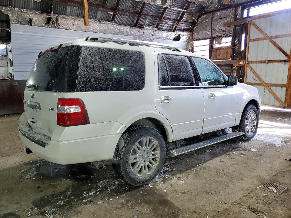 Photo 3 from auction – 2013 FORD EXPEDITION with VIN 1FMJU2A59DEF02153