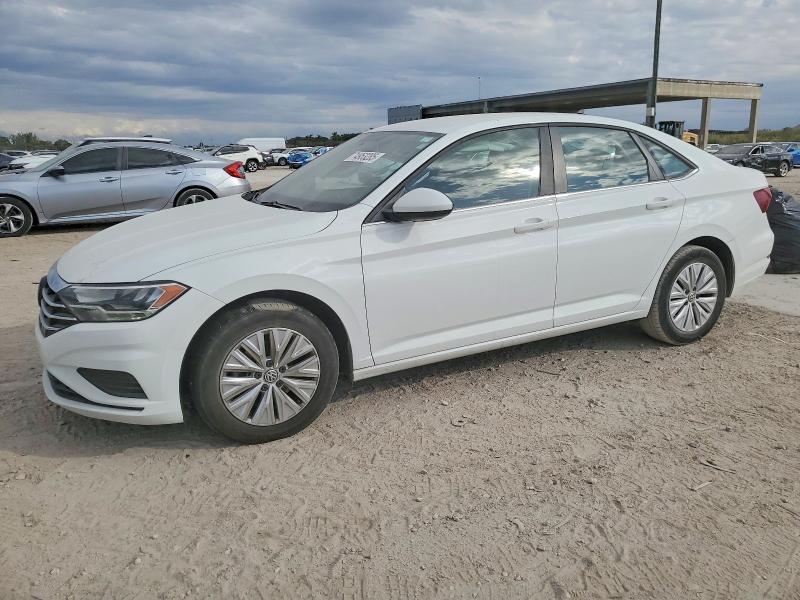 VOLKSWAGEN JETTA S 2019 with VIN 3VWC57BU5KM059906 - Photo from auction