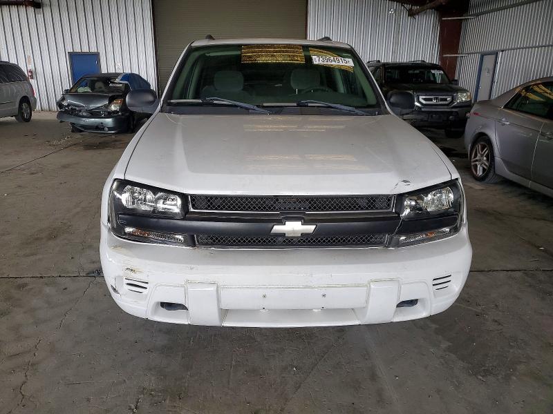 Photo 5 from auction – 2004 CHEVROLET TRAILBLAZE with VIN 1GNDT13S842387815