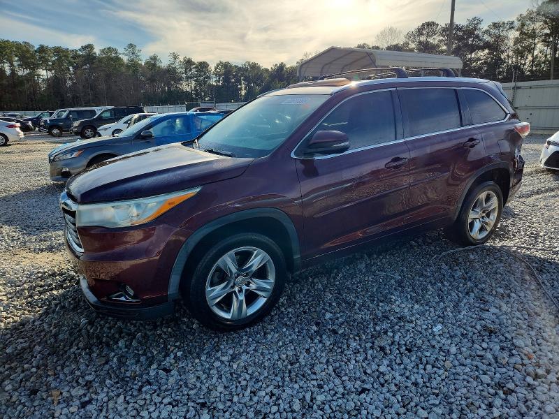 TOYOTA HIGHLANDER 2015 with VIN 5TDYKRFH9FS068012 - Photo from auction