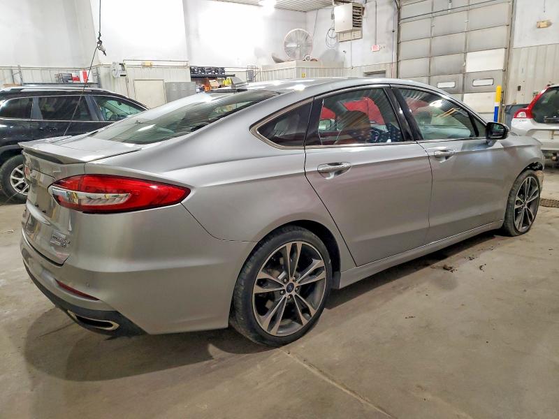 Photo 3 from auction – 2020 FORD FUSION TIT with VIN 3FA6P0D9XLR127976