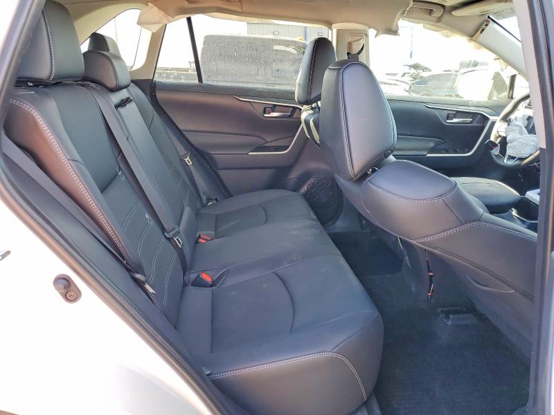 Photo 11 from auction – 2025 TOYOTA RAV4 with VIN 2T3C1RFV2SW406202