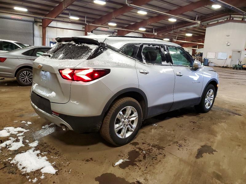 Photo 3 from auction – 2020 CHEVROLET BLAZER 2LT with VIN 3GNKBCRS7LS601581