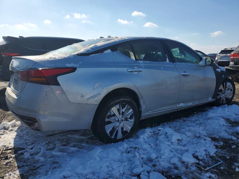 Photo 3 from auction – 2022 NISSAN ALTIMA with VIN 1N4BL4DVXNN333948