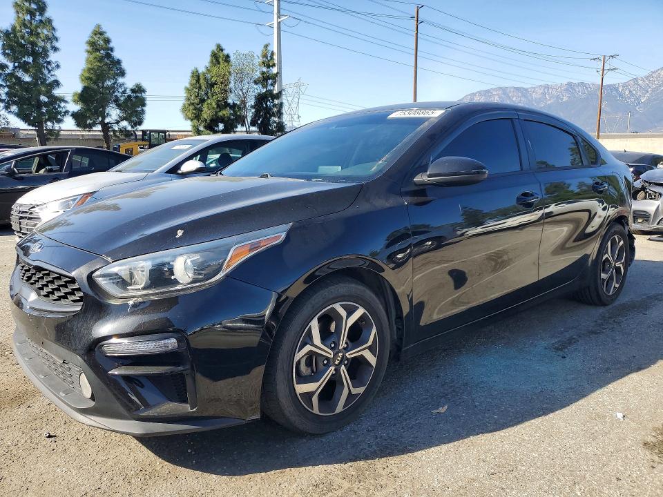 KIA FORTE 2019 with VIN 3KPF24AD8KE118692 - Photo from auction