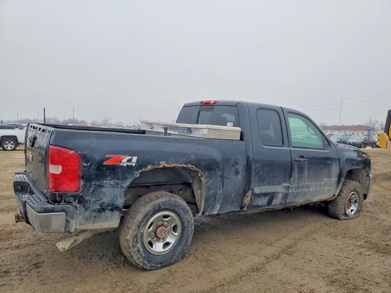 Photo 3 from auction – 2008 CHEVROLET SILVERADO with VIN 1GCHK29KX8E109660