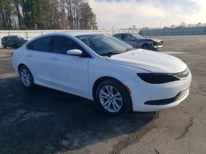 Photo 4 from auction – 2017 CHRYSLER 200 with VIN 1C3CCCFB0HN500192