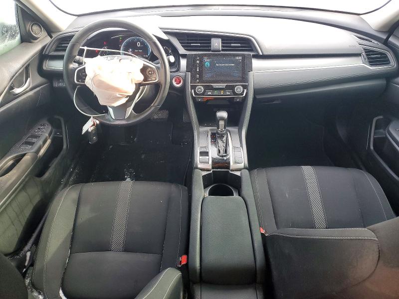 Photo 8 from auction – 2018 HONDA CIVIC LX with VIN 2HGFC2F68JH033531