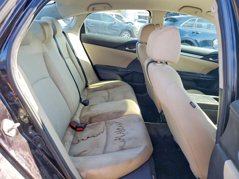 Photo 10 from auction – 2016 HONDA CIVIC with VIN 2HGFC2F55GH502395