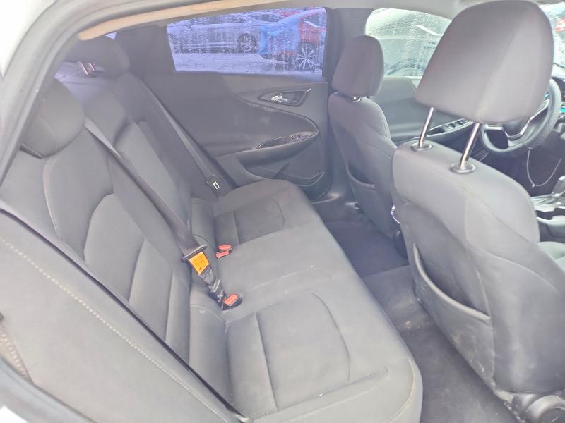 Photo 10 from auction – 2016 CHEVROLET MALIBU LT with VIN 1G1ZE5ST7GF224069
