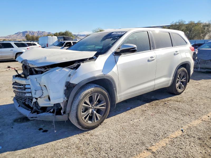 TOYOTA HIGHLANDER 2018 с VIN 5TDBZRFHXJS871082 - Фото с аукциона