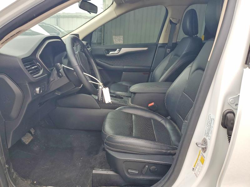 Photo 7 from auction – 2020 FORD ESCAPE with VIN 1FMCU9BZ1LUA73601