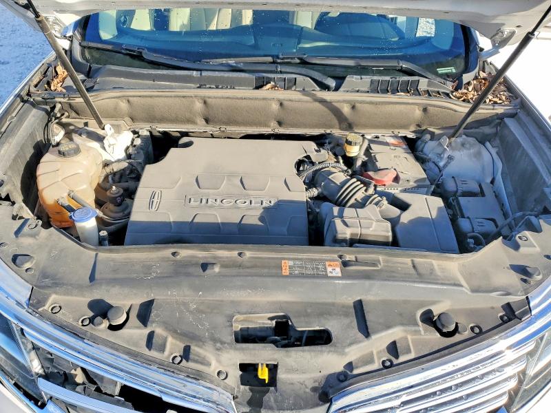 Photo 12 from auction – 2017 LINCOLN MKX SELECT with VIN 2LMPJ6KR9HBL20129