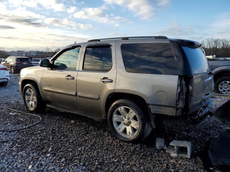 Photo 2 from auction – 2007 GMC YUKON with VIN 1GKFC13J77R310944