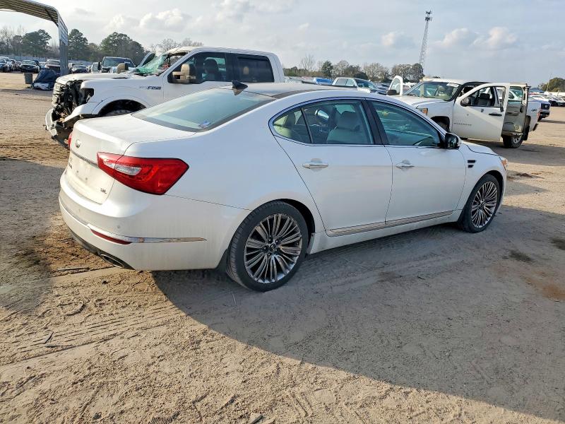 Photo 3 from auction – 2016 KIA CADENZA LU with VIN KNALN4D76G5209511