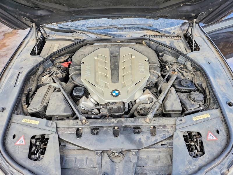 Photo 11 from auction – 2010 BMW 750 with VIN WBAKC8C57ACY68144