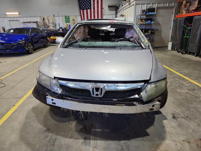 Photo 5 from auction – 2011 HONDA CIVIC with VIN 19XFA1F89BE013303