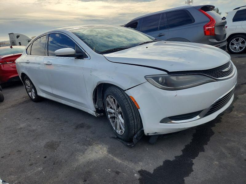 Photo 4 from auction – 2015 CHRYSLER 200 LIMITE with VIN 1C3CCCABXFN652484