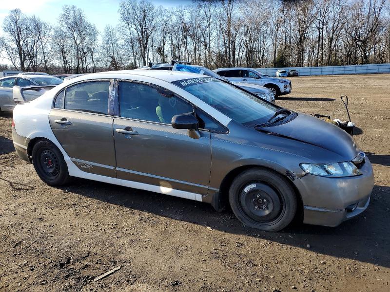 Photo 4 from auction – 2007 HONDA CIVIC with VIN 1HGFA15517L130686