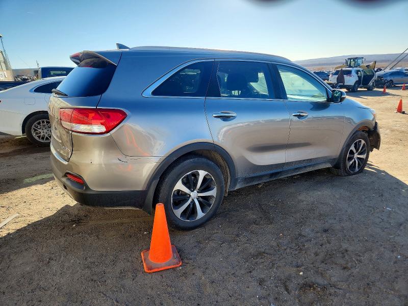 Photo 3 from auction – 2017 KIA SORENTO with VIN 5XYPH4A18HG289835