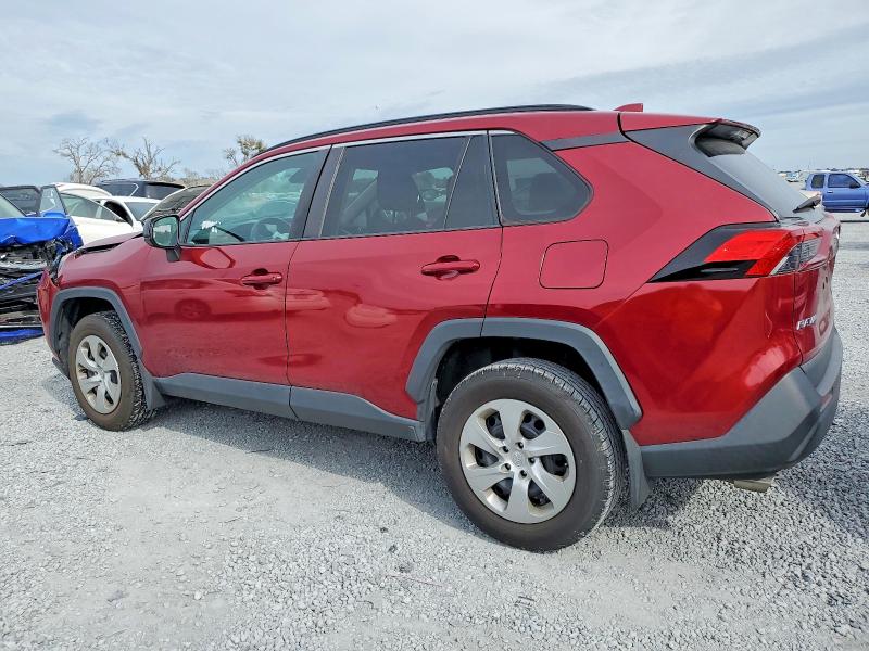 Photo 2 from auction – 2019 TOYOTA RAV4 LE with VIN 2T3H1RFV2KW017114