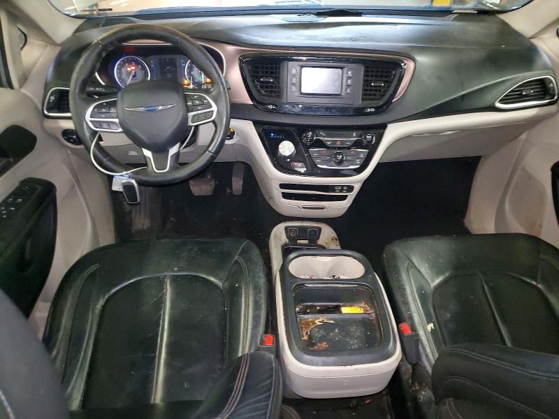 Photo 8 from auction – 2017 CHRYSLER PACIFICA with VIN 2C4RC1BG2HR613057