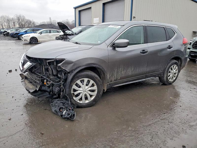 NISSAN ROGUE S 2017 with VIN KNMAT2MV0HP500336 - Photo from auction