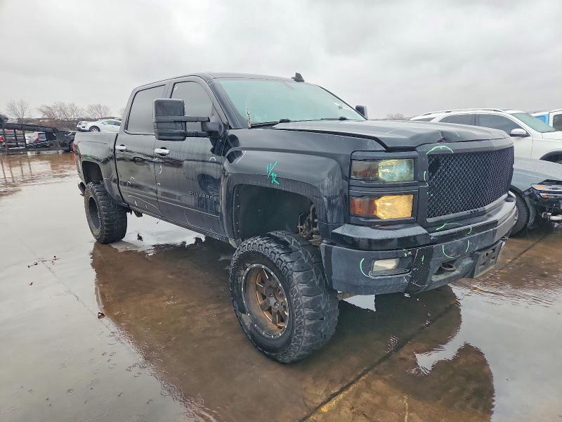 صورة رقم 4 من المزاد - 2015 CHEVROLET SILVERADO مع VIN 3GCUKREC4FG289908