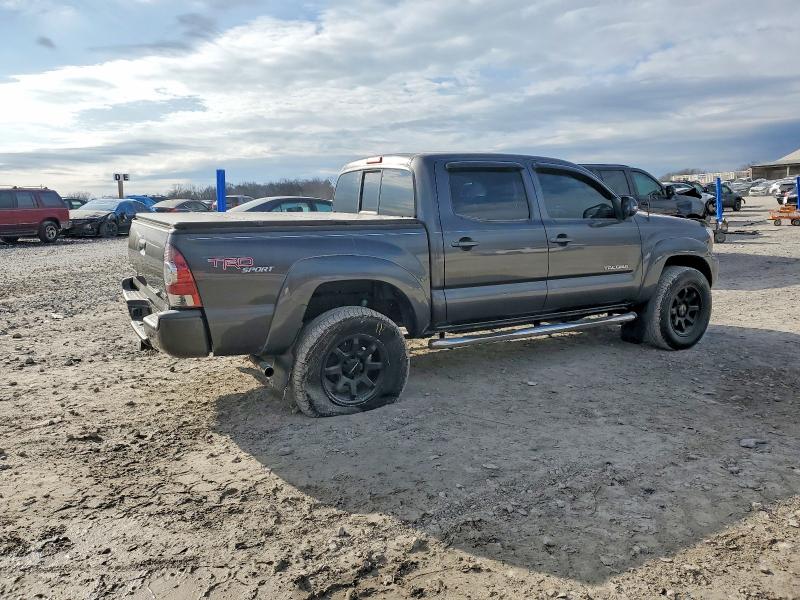 Photo 3 from auction – 2013 TOYOTA TACOMA DOU with VIN 3TMLU4EN6DM123804
