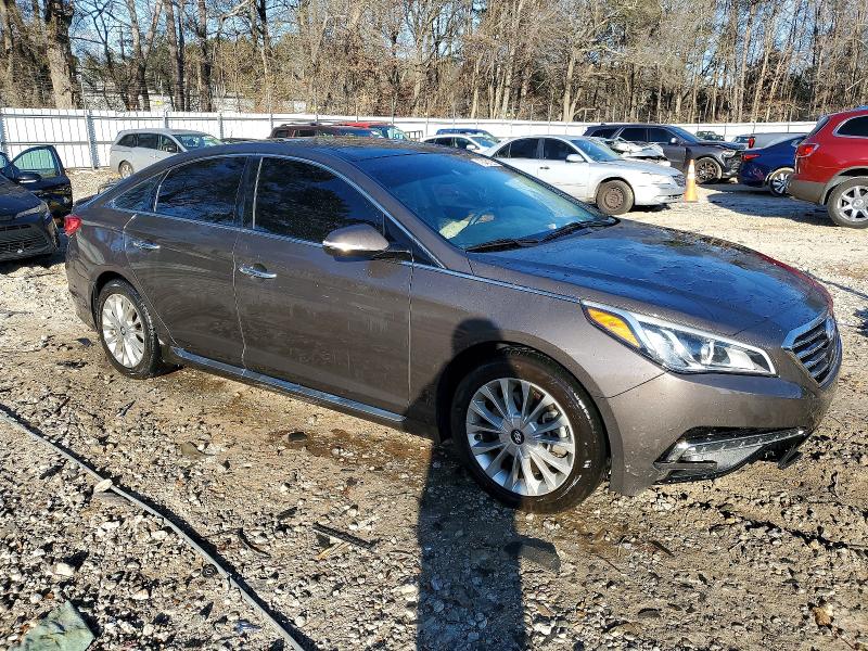 Photo 4 from auction – 2015 HYUNDAI SONATA with VIN 5NPE34AF7FH033130