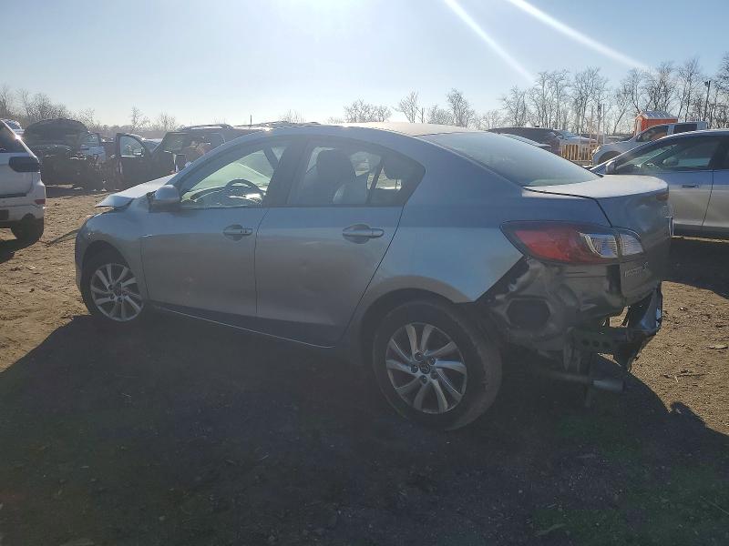 Photo 2 from auction – 2013 MAZDA 3 with VIN JM1BL1VP1D1823113