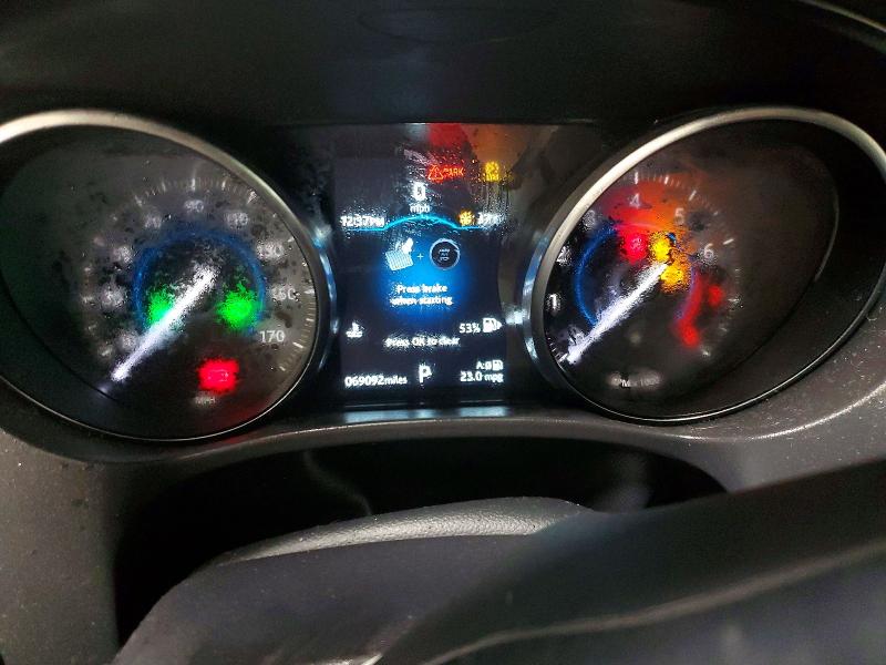 Photo 9 from auction – 2020 JAGUAR F-PACE with VIN SADCJ2FX9LA648093