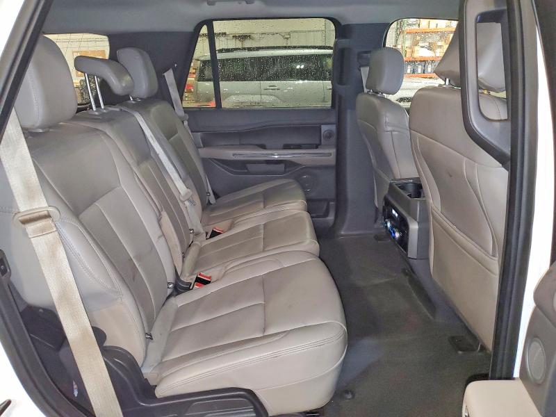 Photo 11 from auction – 2019 FORD EXPEDITION with VIN 1FMJU1JT2KEA36281
