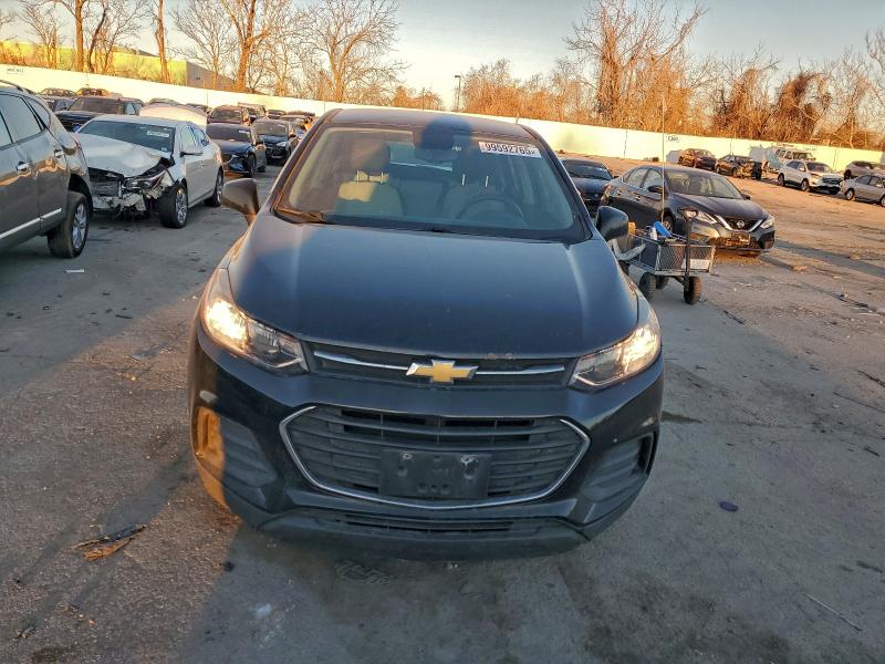 Photo 5 from auction – 2018 CHEVROLET TRAX LS with VIN 3GNCJKSB5JL416397