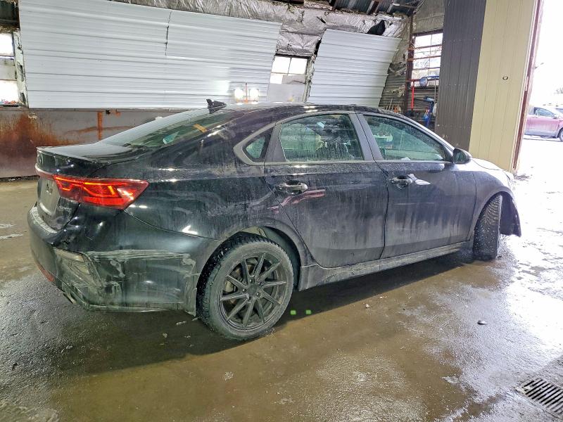 Photo 3 from auction – 2021 KIA FORTE with VIN 3KPF34AD4ME398191