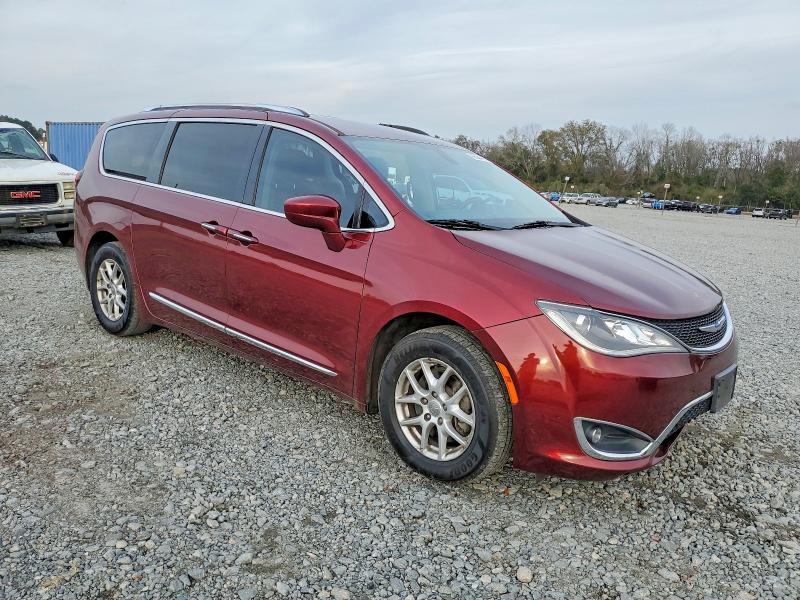 Photo 4 from auction – 2020 CHRYSLER PACIFICA with VIN 2C4RC1BG9LR215448