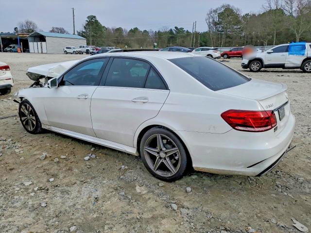 Photo 2 from auction – 2014 MERCEDES-BENZ E 350 with VIN WDDHF5KB2EB065088