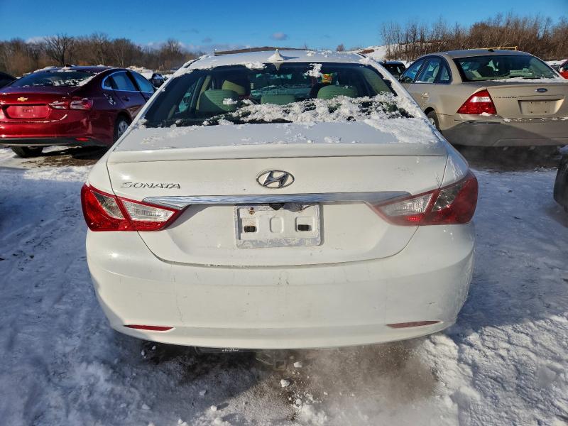 Photo 6 from auction – 2013 HYUNDAI SONATA GLS with VIN 5NPEB4AC1DH564264