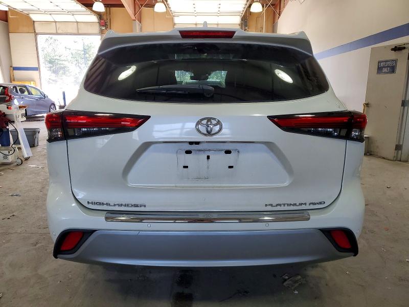 Photo 6 from auction – 2021 TOYOTA HIGHLANDER with VIN 5TDFZRBH2MS066446
