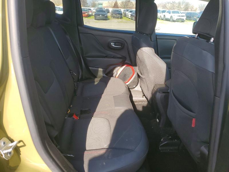 Photo 11 from auction – 2015 JEEP RENEGADE T with VIN ZACCJBCT0FPB74036