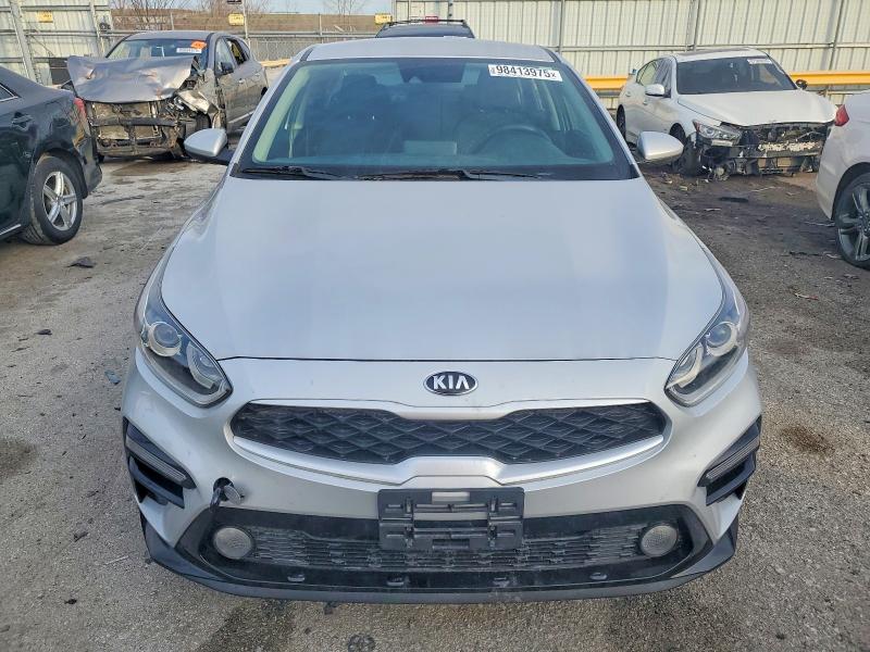 Photo 5 from auction – 2021 KIA FORTE FE with VIN 3KPF24AD9ME264263