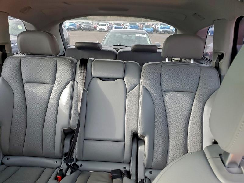 Photo 10 from auction – 2018 AUDI Q7 PRESTIG with VIN WA1VAAF78JD045558