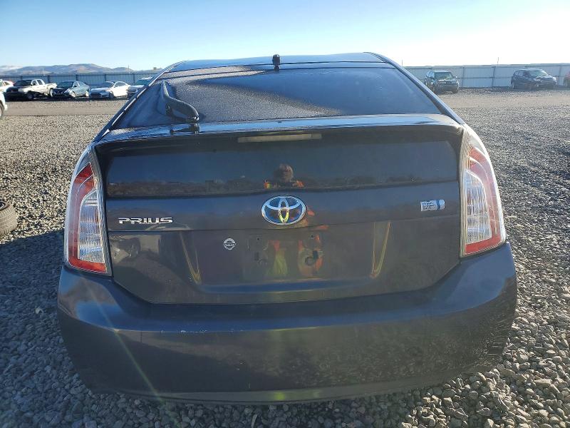 Photo 6 from auction – 2014 TOYOTA PRIUS with VIN JTDKN3DU2E1798527